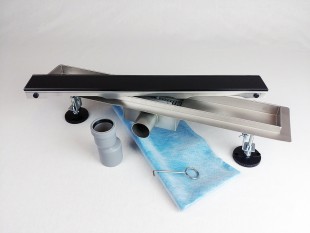 Kanaleta tuš s ČRNIM KALJENIM STEKLENIM pokrovom, dimenzij: 900(d)x70(š)x70(v)mm INOX